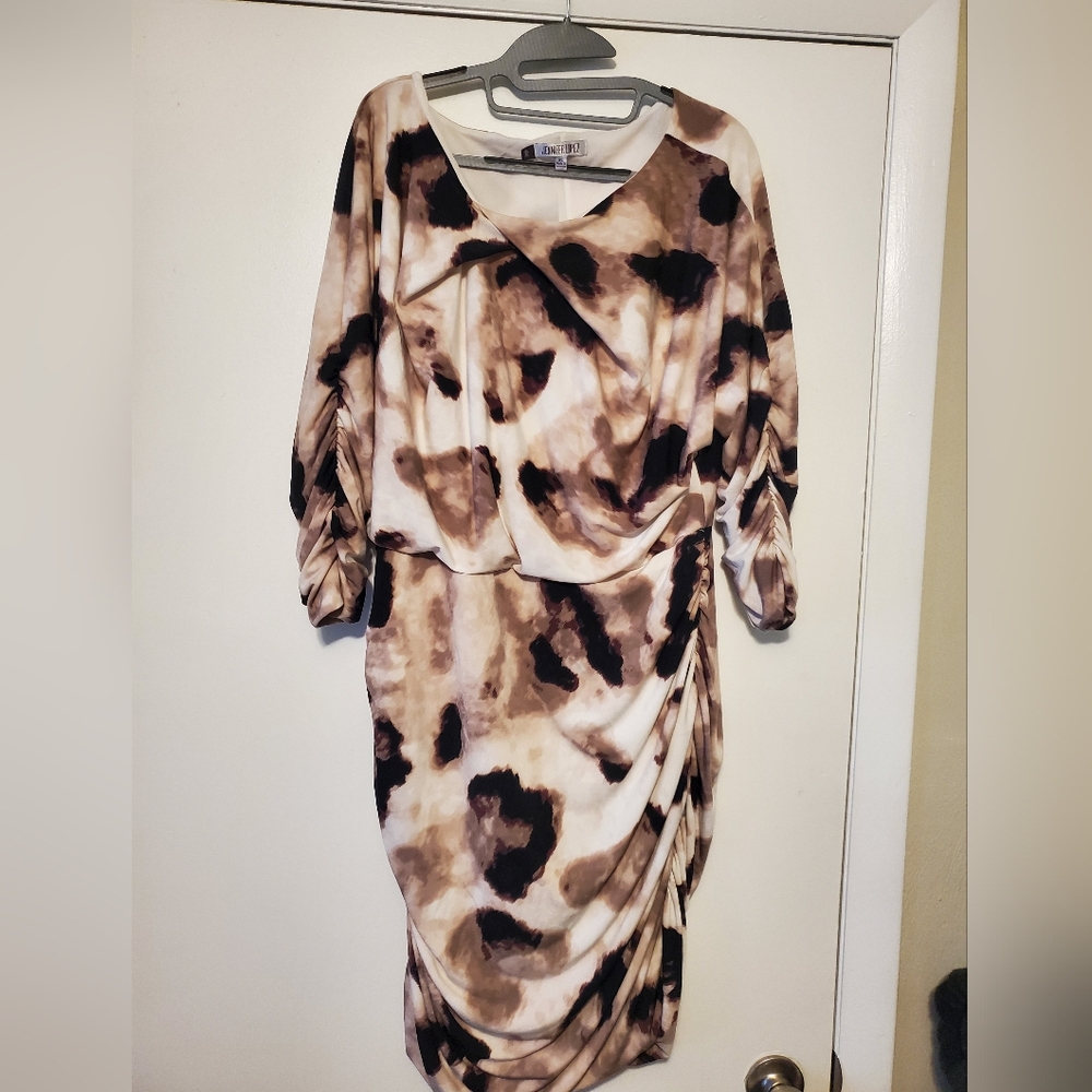 Jennifer Lopez Patterned Long Sleeve Dress